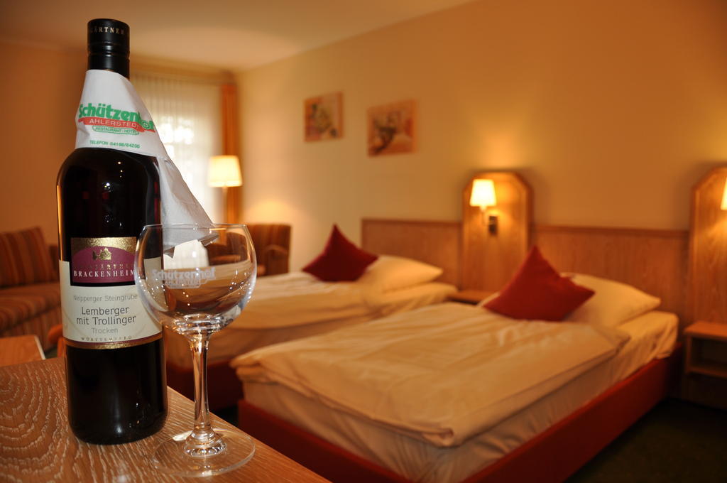 Schuetzenhof Ahlerstedt Hotel Room photo